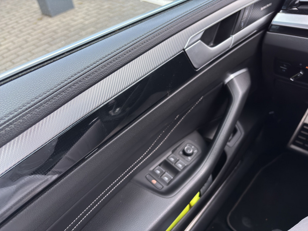 Arteon Shooting Brake R-Line 2,0l TDI SCR 4MOTION DSG *MatrixLED,Digit