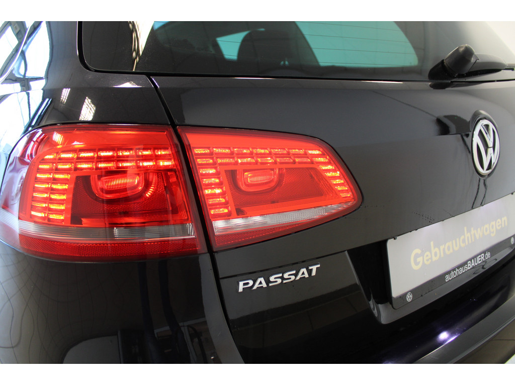 Passat Variant 2.0l TDI Comfortline *Gewerbe/Export, BiXenon,Klima,SHZ