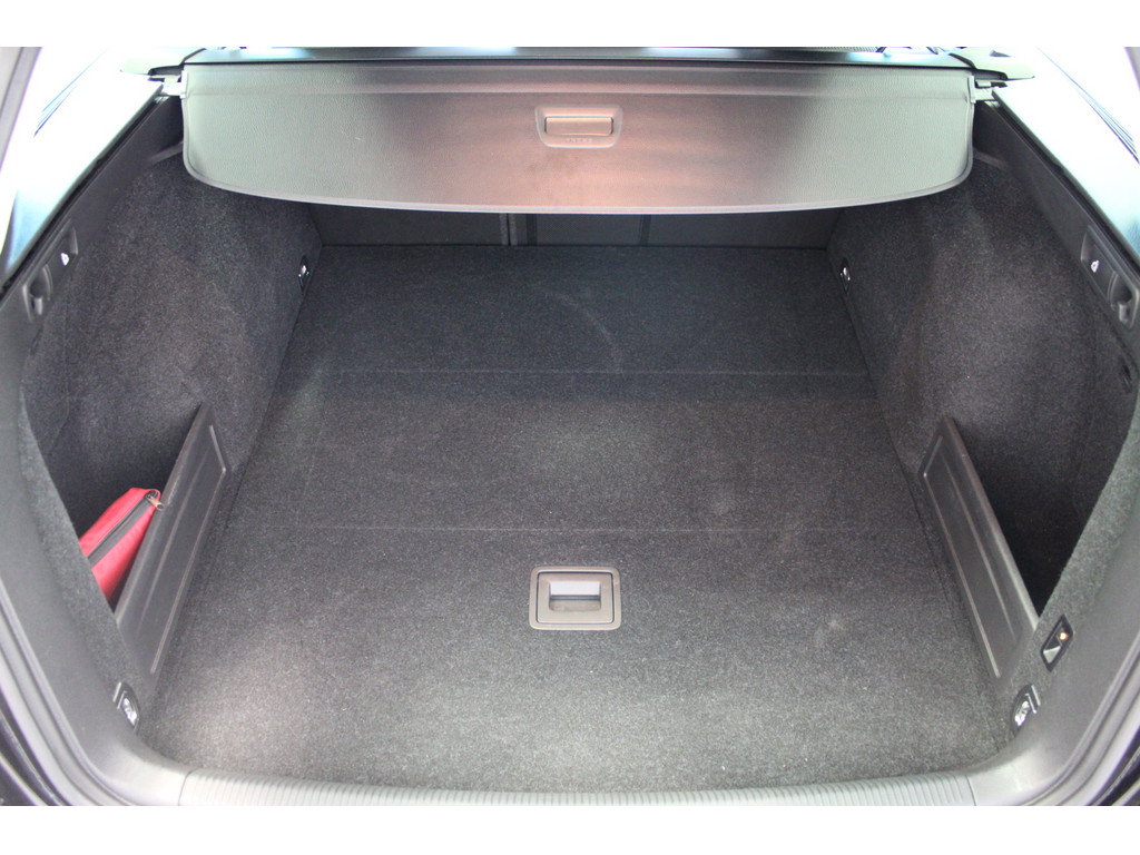 Passat Variant 2.0l TDI Comfortline *Gewerbe/Export, BiXenon,Klima,SHZ