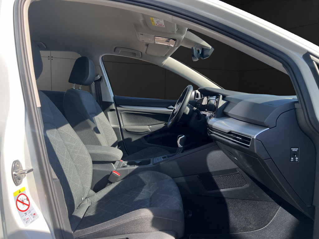 Golf VIII 1.5l TSI Life *Licht+Sicht,SHZ,ACC,NAV,KeylessStart*