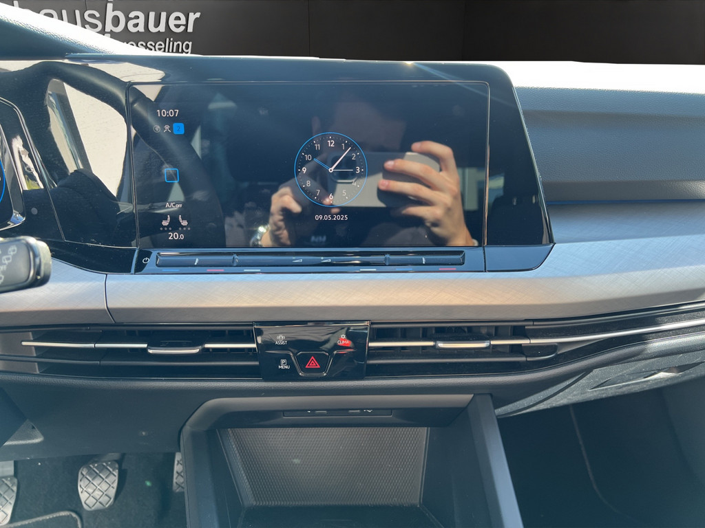 Golf VIII 1.5l TSI Life *Licht+Sicht,SHZ,ACC,NAV,KeylessStart*