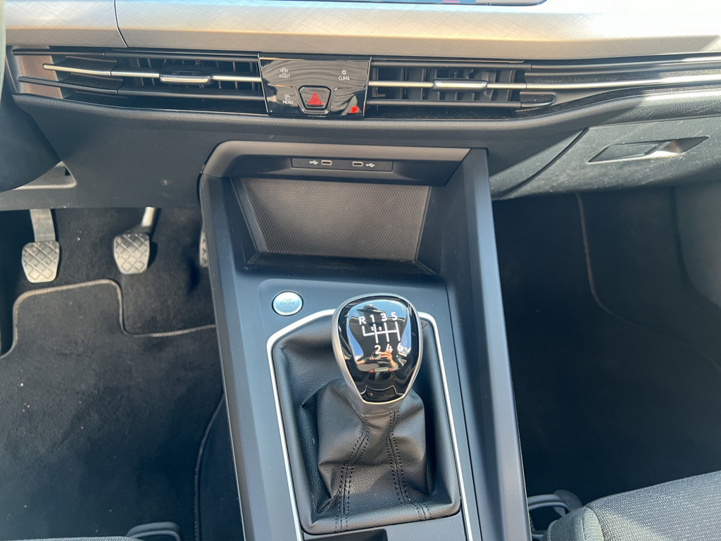 Golf VIII 1.5l TSI Life *Licht+Sicht,SHZ,ACC,NAV,KeylessStart*
