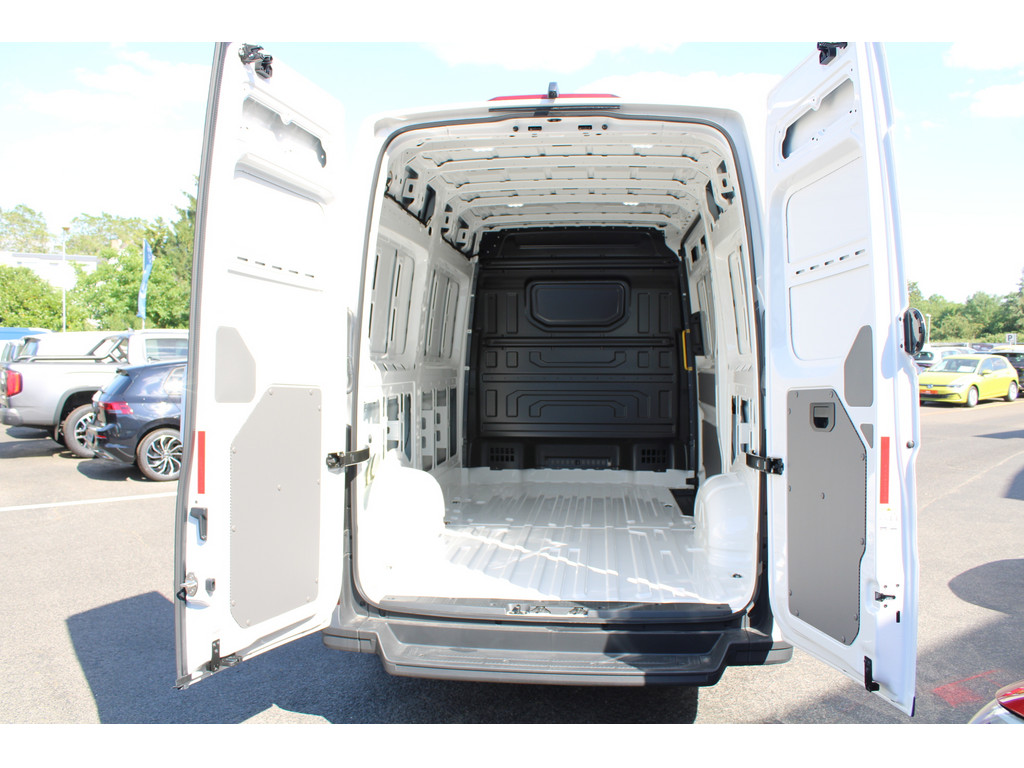 Crafter 2.0l TDI Kasten 35 mittellang Hochdach *Klima,SCRSystem,Haloge