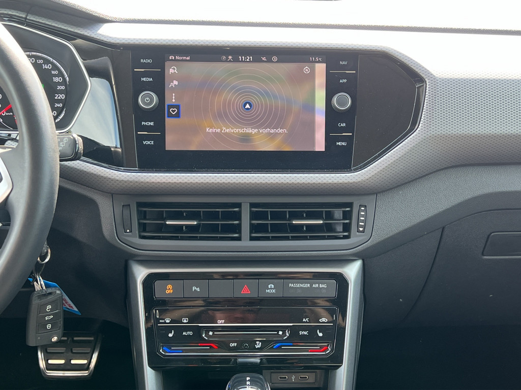 T-Cross 1.0 TSI Active DSG *NAV, APP, ACC, R.-Kamera, 2-Zonen Klim