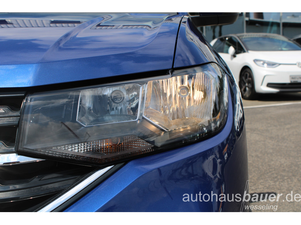 T-Cross 1.0 TSI Active DSG *NAV, APP, ACC, R.-Kamera, 2-Zonen Klim
