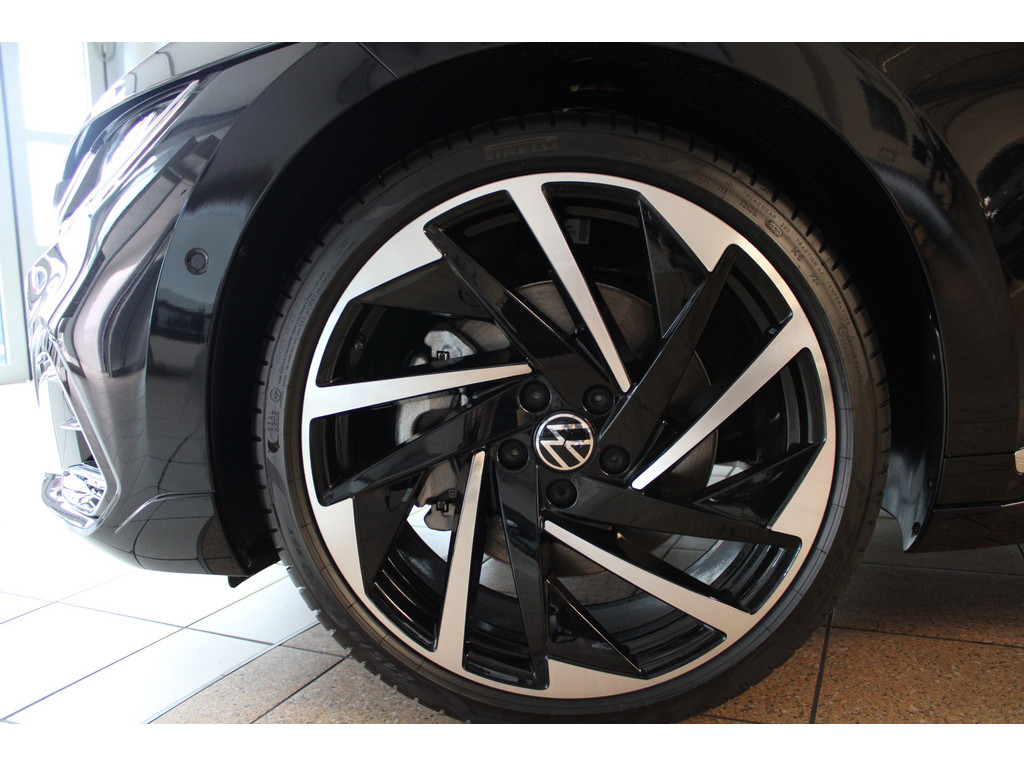 Arteon 2,0l R-Line 4Motion *IQLED,APP,ACC,AWD*