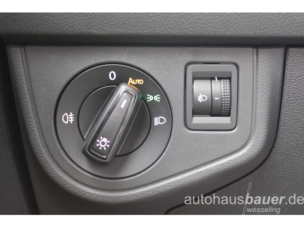 Taigo 1.0 TSI Life *NAV,Licht+Sicht,2-ZonenKlima,SHZ,LED,DigitalCockpi