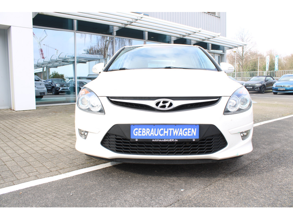 i30 1.6 CRDi DPF Classic *Gewerbe/Export,Klima,ZV,Isofix*