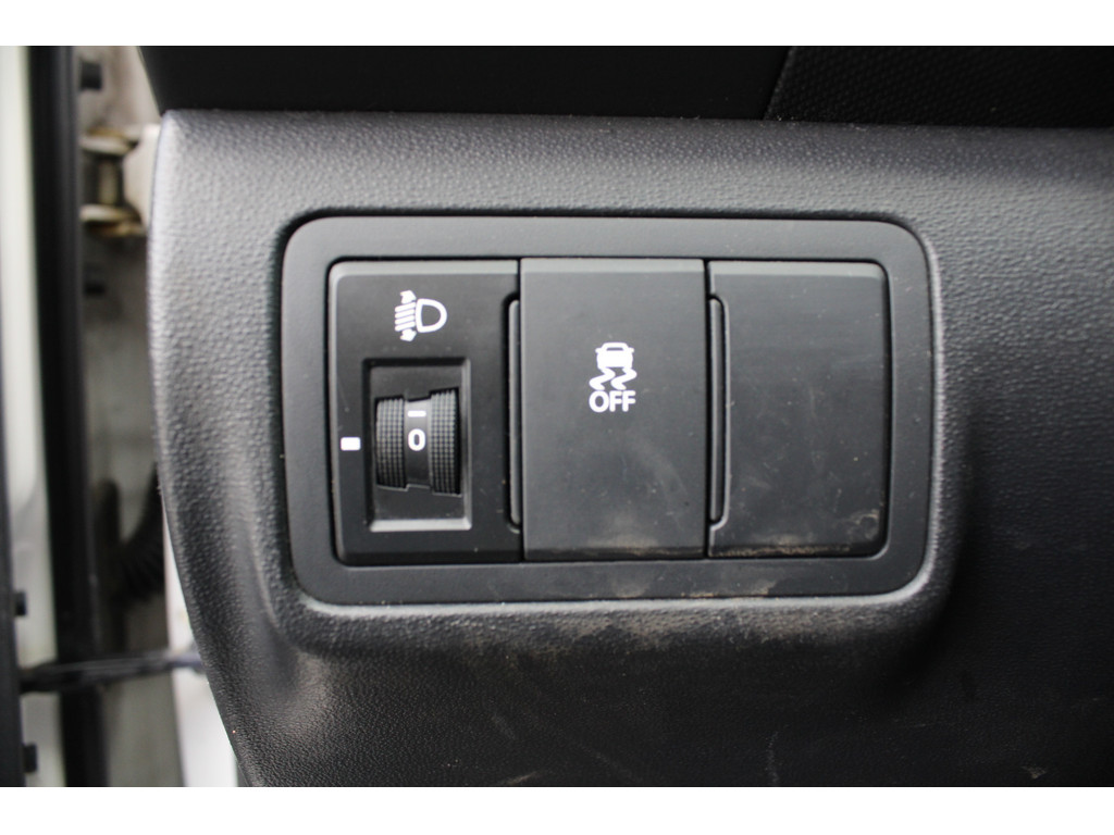 i30 1.6 CRDi DPF Classic *Gewerbe/Export,Klima,ZV,Isofix*