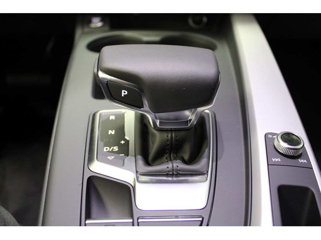 A4 Avant 40 2.0 TFSI Avant S line *AudiMMI,NAV,LED,KlimaAuto,*