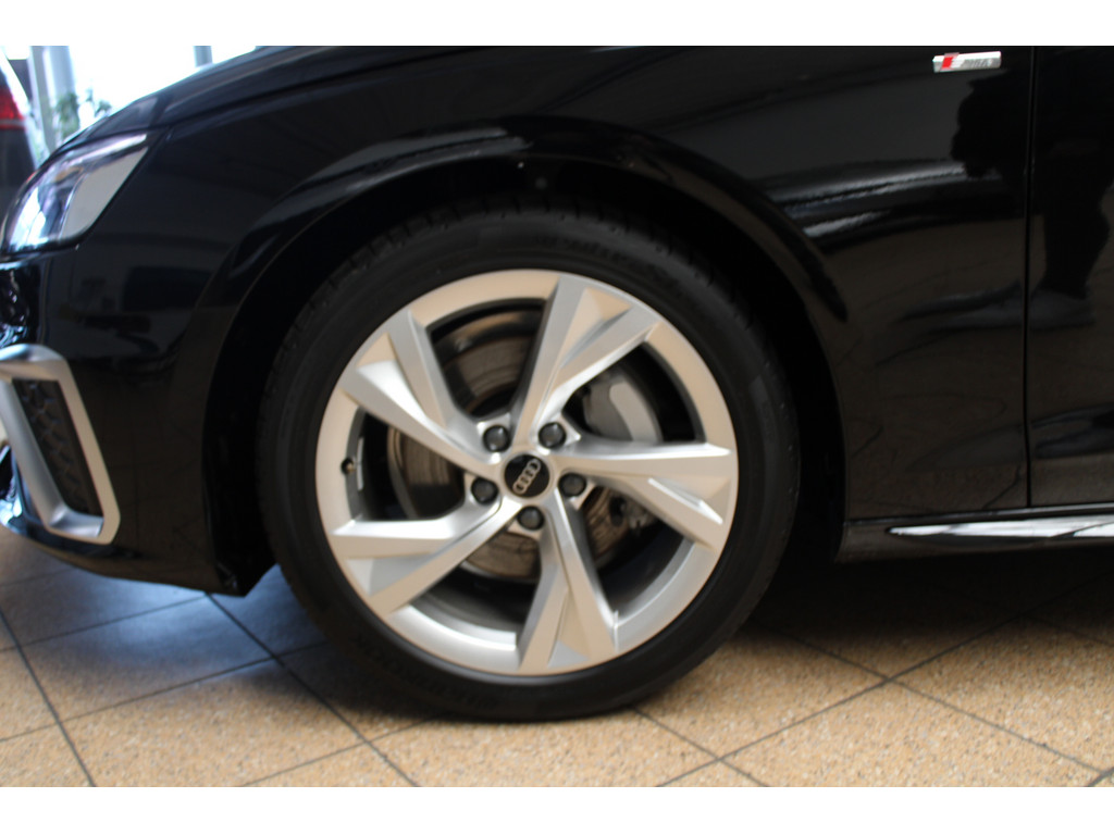 A4 Avant 40 2.0 TFSI Avant S line *AudiMMI,NAV,LED,KlimaAuto,*