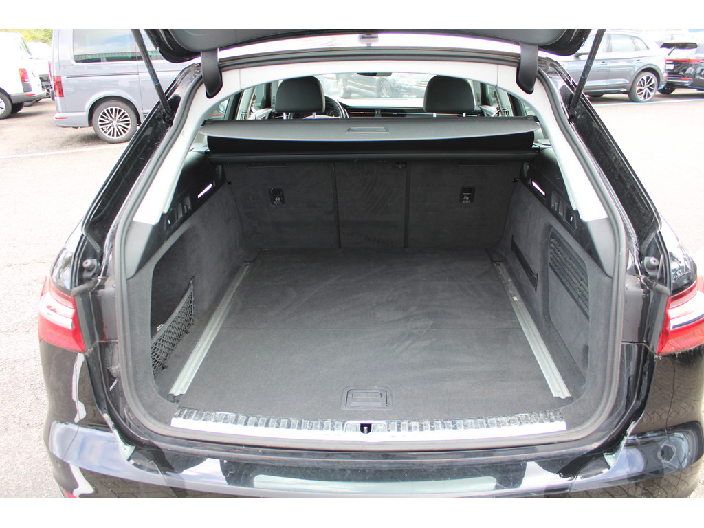 A6 Avant 2.0l 40 TDI basis *NAV,VirtualCockpit,4-ZonenKlima,SHZ,LED**