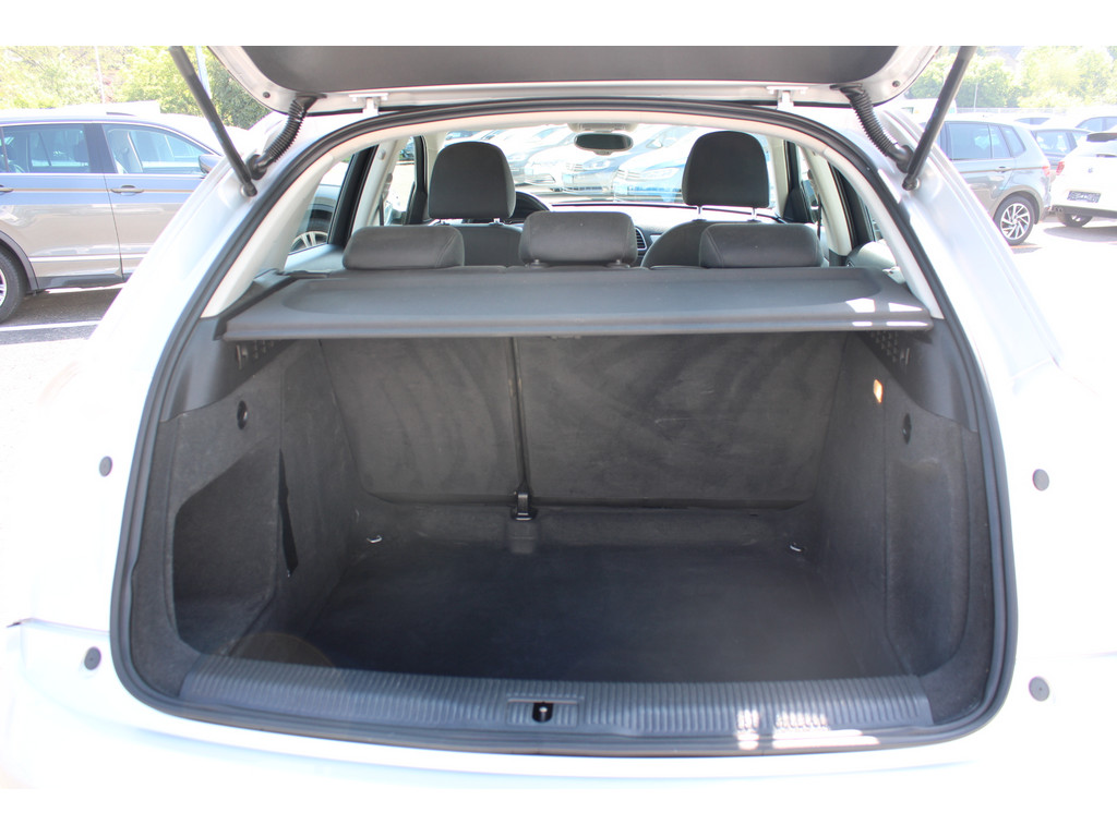 Q3 2.0l TDI *NAV,StartStop,Klima,EDS,Connectivity-Packet* * Gewerbe/Ex