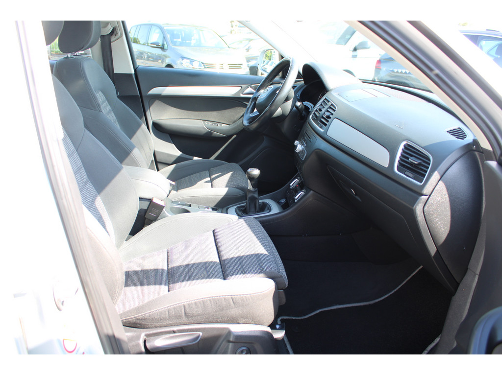 Q3 2.0l TDI *NAV,StartStop,Klima,EDS,Connectivity-Packet* * Gewerbe/Ex