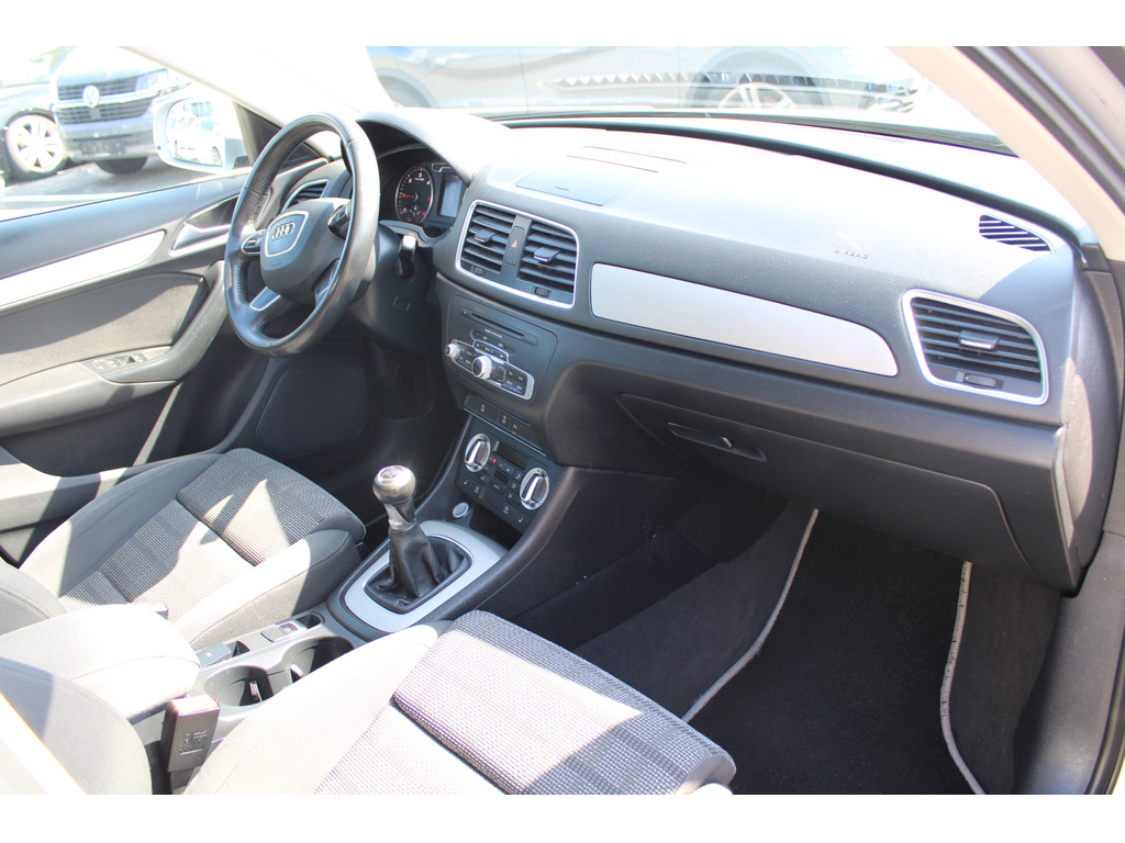 Q3 2.0l TDI *NAV,StartStop,Klima,EDS,Connectivity-Packet* * Gewerbe/Ex