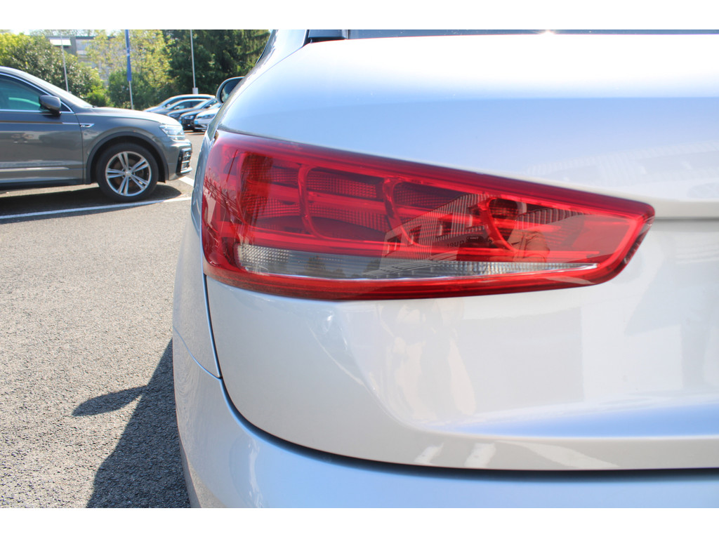Q3 2.0l TDI *NAV,StartStop,Klima,EDS,Connectivity-Packet* * Gewerbe/Ex