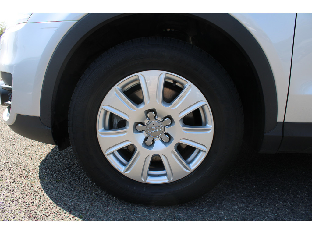 Q3 2.0l TDI *NAV,StartStop,Klima,EDS,Connectivity-Packet* * Gewerbe/Ex