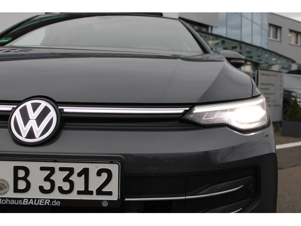 Golf VIII 1.5l eTSI Edition 50 *Licht+Sicht,Winterpaket,DCC,DigitalCoc