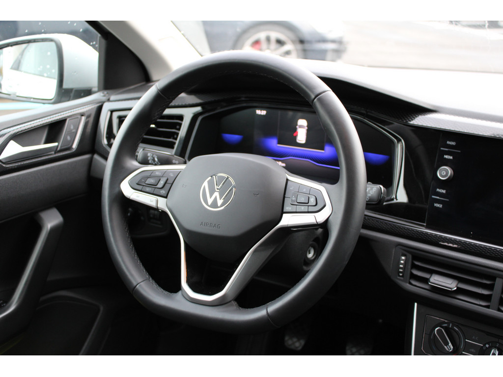 Polo 1.0l TSI Life *LightAssist, CarPlay*