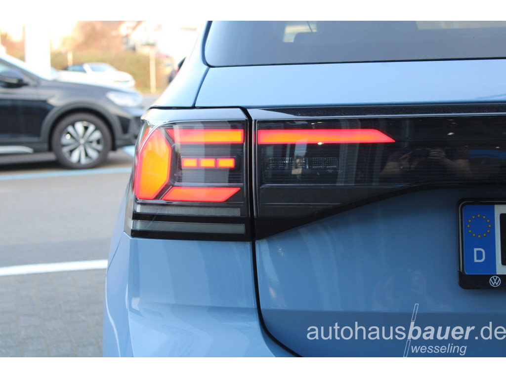 T-Cross 1.0 TSI Life *IQDrive,ACC,APP,SHZ,Licht+Sicht,LED,DigitalCockp