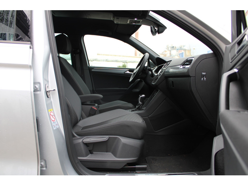 Tiguan 2.0l TDI Life *CargoPaket,HeadUpDis,IQLightMatrixLED,SHZ,APP,3Z