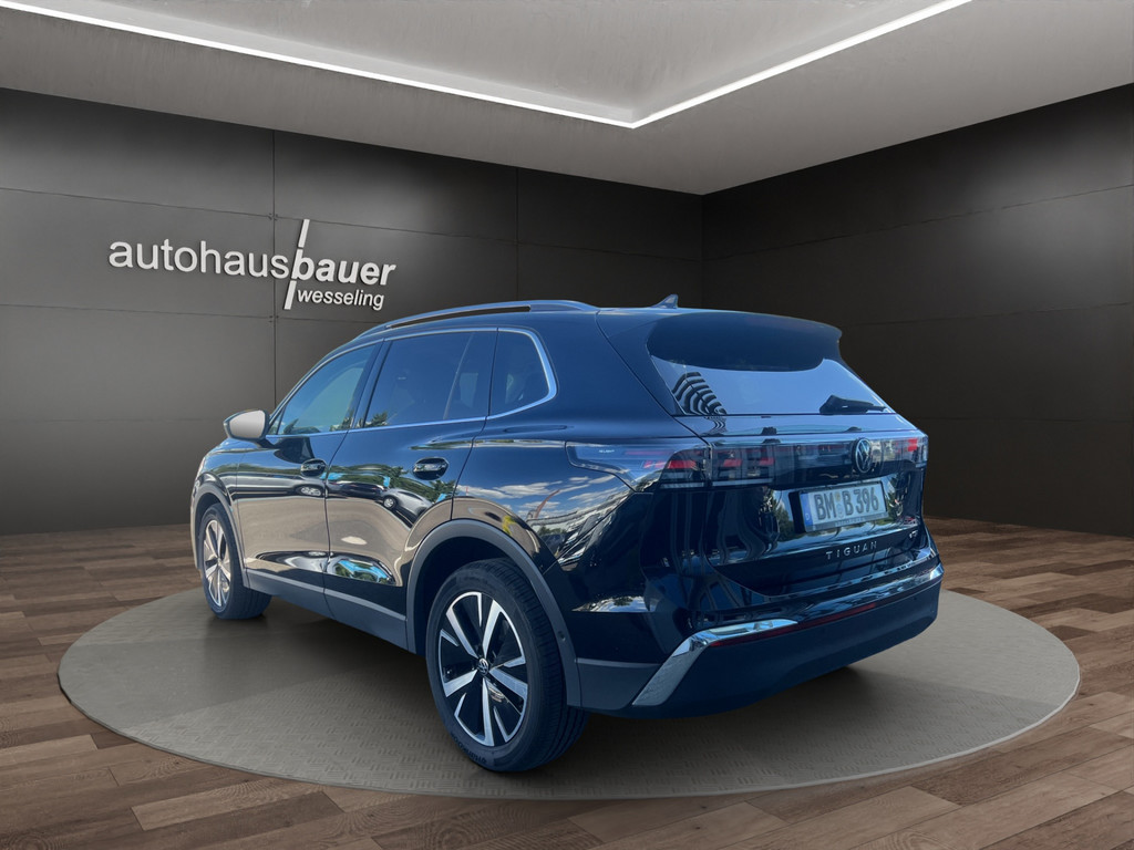 Tiguan 1.5 eTSI Elegance *IQLightHDMatrix,ACC,APP,3ZonenKlima*