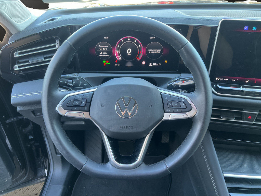 Tiguan 1.5 eTSI Elegance *IQLightHDMatrix,ACC,APP,3ZonenKlima*