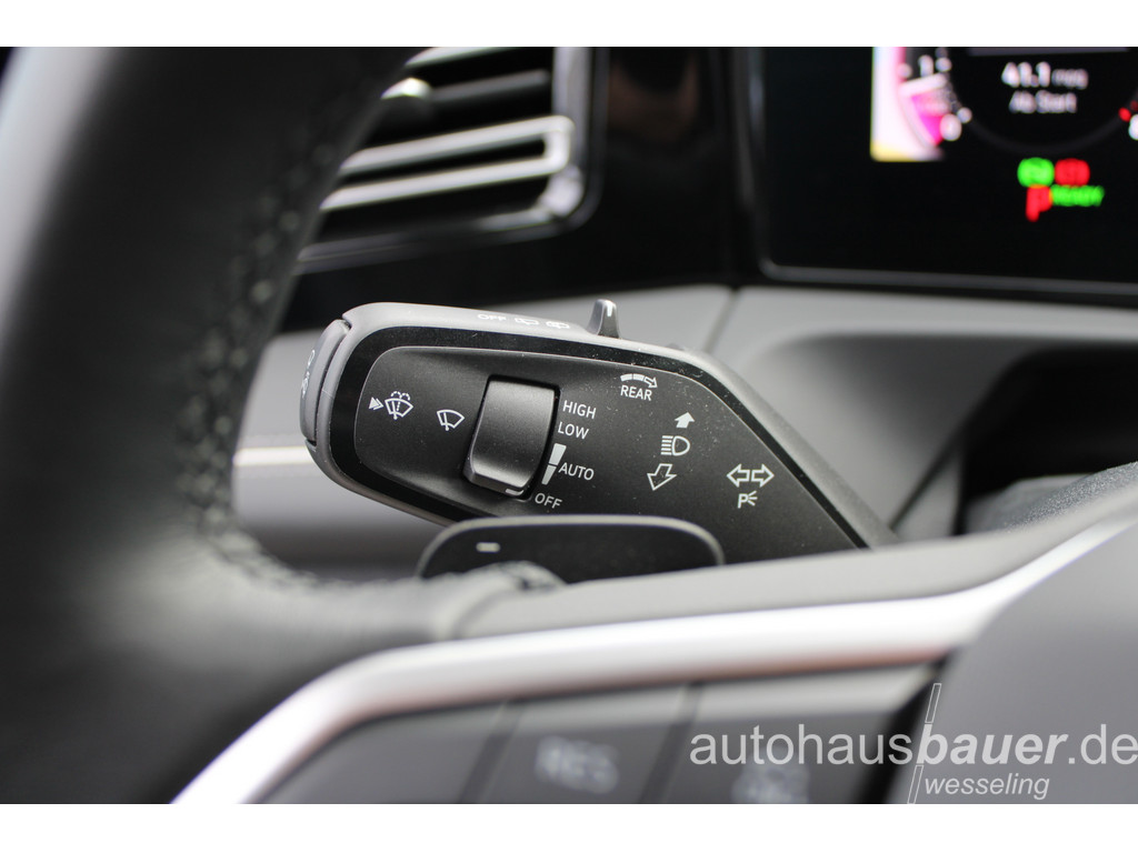 Tiguan 1.5 eTSI Elegance *IQLightHDMatrix,ACC,APP,3ZonenKlima*