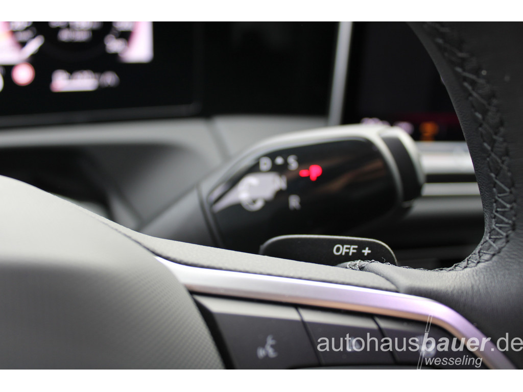 Tiguan 1.5 eTSI Elegance *IQLightHDMatrix,ACC,APP,3ZonenKlima*
