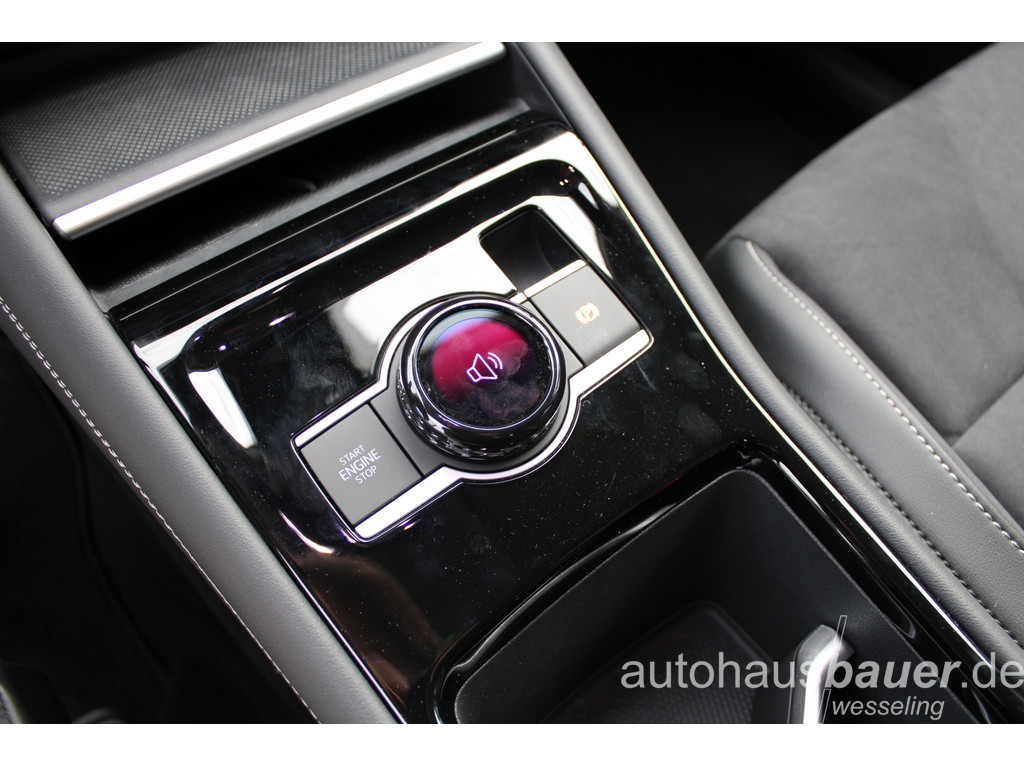 Tiguan 1.5 eTSI Elegance *IQLightHDMatrix,ACC,APP,3ZonenKlima*