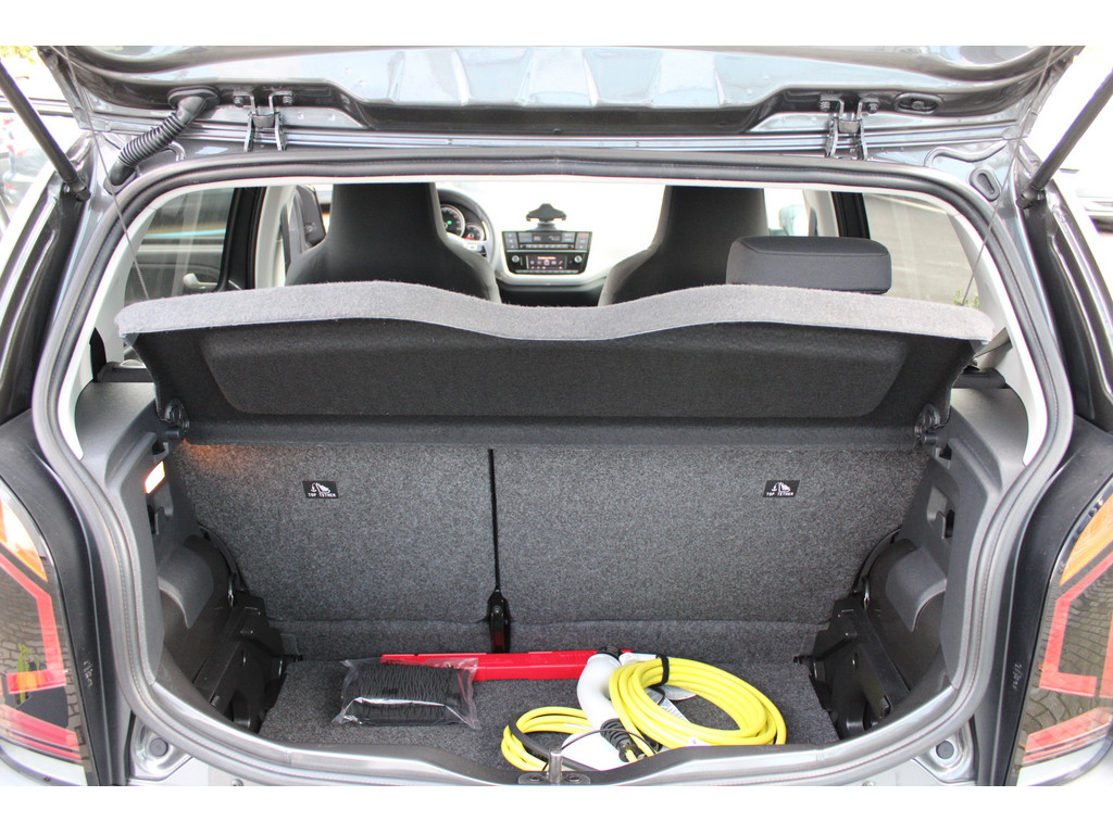 e-up! Edition 61 kW 83 PS 32,3 kWh 1-Gang-Automatik