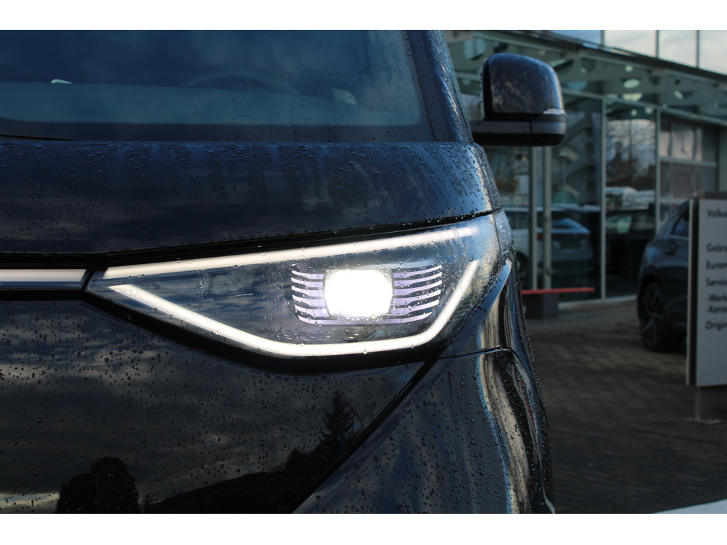 ID. Buzz Pro Motor: 150 kW 204 PS 77 kWh Getriebe: 1-Gang-Automatikg