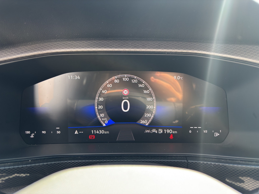 T-Cross 1.0l TSI Life *NAV,Licht&Sicht,SHZ,2-ZonenKlima,R.Kamera,D