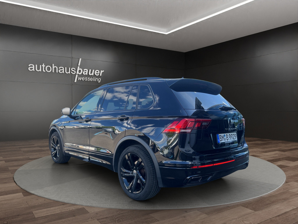 Tiguan 1.5l TSI R-Line *Pano,CargoPake,ACC,APP,NAV,EasyOpen,LED,3Zonen