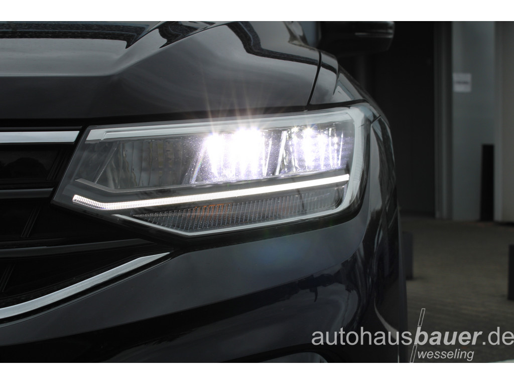 Tiguan 1.5l TSI R-Line *Pano,CargoPake,ACC,APP,NAV,EasyOpen,LED,3Zonen
