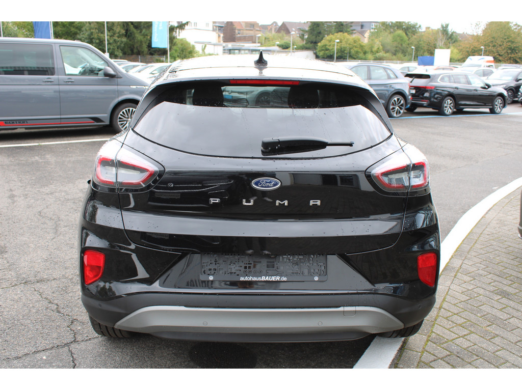 Puma 1.0l Titanium X *Pano,LED,Tot-Winkel,R.Kamera,SHZ,Park-Assist*