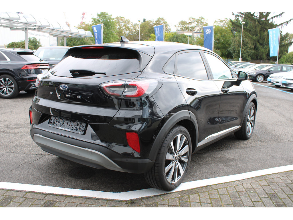 Puma 1.0l Titanium X *Pano,LED,Tot-Winkel,R.Kamera,SHZ,Park-Assist*
