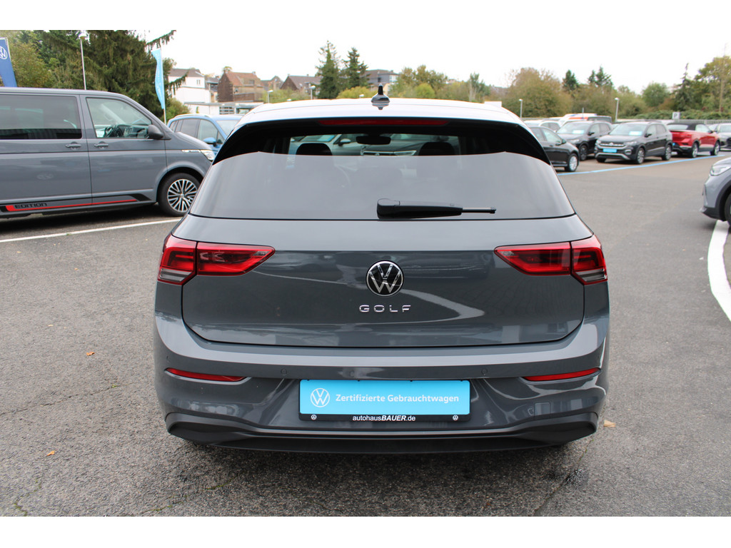 Golf VIII 1.5l TSI Life *WinterPaket,LED,WeConnect,AirCareKlima,Digita