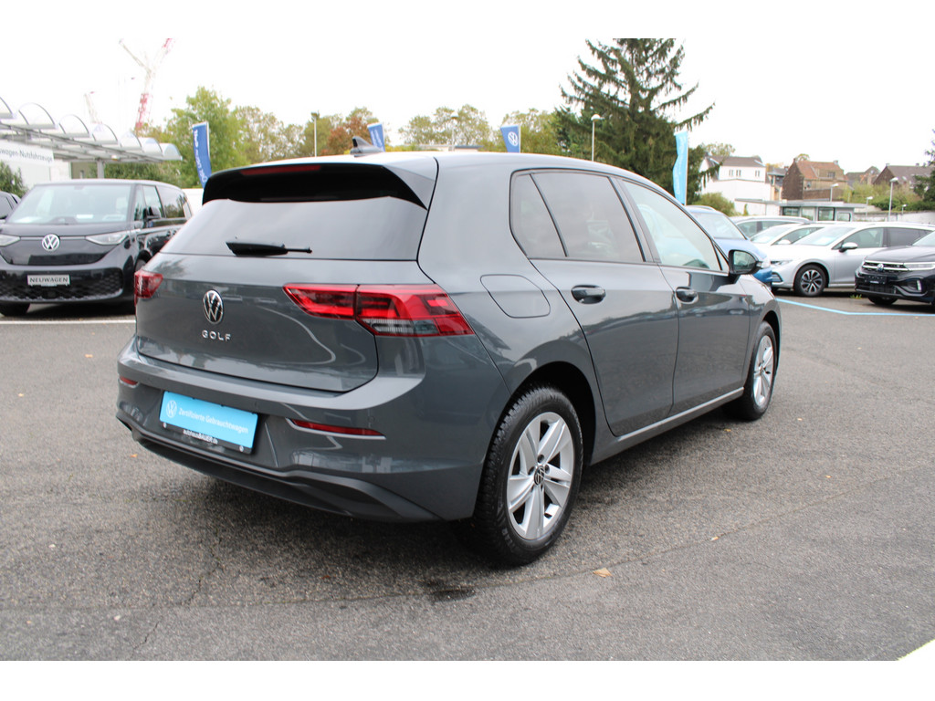 Golf VIII 1.5l TSI Life *WinterPaket,LED,WeConnect,AirCareKlima,Digita