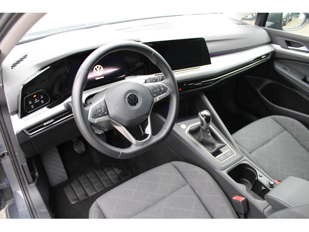 Golf VIII 1.5l TSI Life *WinterPaket,LED,WeConnect,AirCareKlima,Digita