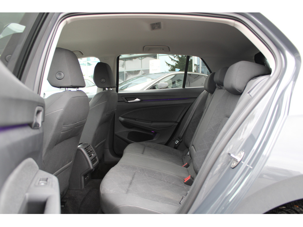 Golf VIII 1.5l TSI Life *WinterPaket,LED,WeConnect,AirCareKlima,Digita