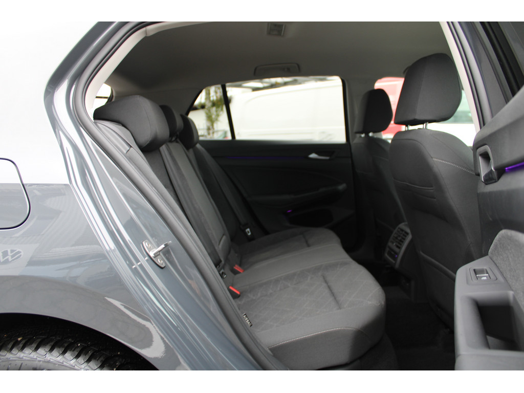 Golf VIII 1.5l TSI Life *WinterPaket,LED,WeConnect,AirCareKlima,Digita