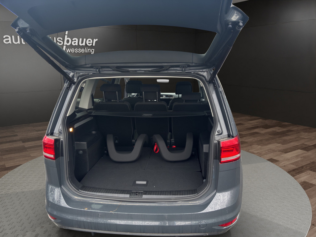 Touran 1.5l TSI Move *LED,ACC, TravelAssist*