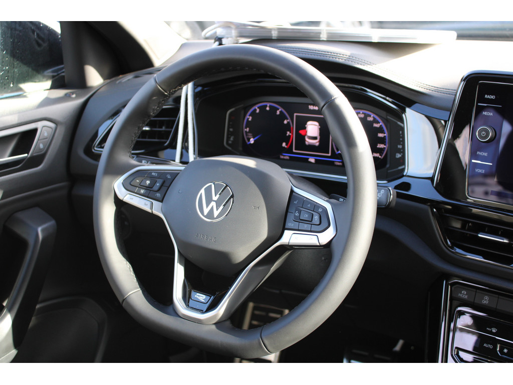 T-Roc 1.5l TSI R-Line *IQ Drive,LED,2-ZonenKlim,KeylessAccess,SHZ,ACC*