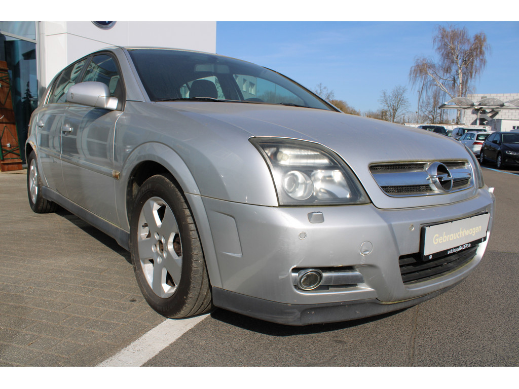 Signum 2.2l Elegance *Xenon,SitzPaket,Klima* * Gewerbe/Export *