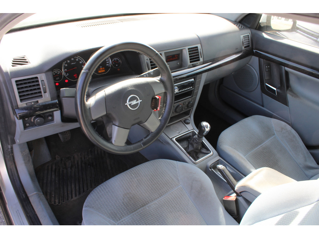 Signum 2.2l Elegance *Xenon,SitzPaket,Klima* * Gewerbe/Export *