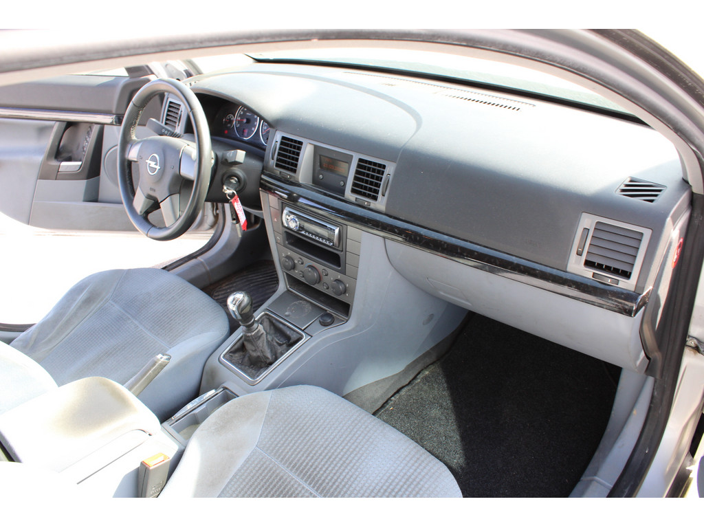 Signum 2.2l Elegance *Xenon,SitzPaket,Klima* * Gewerbe/Export *