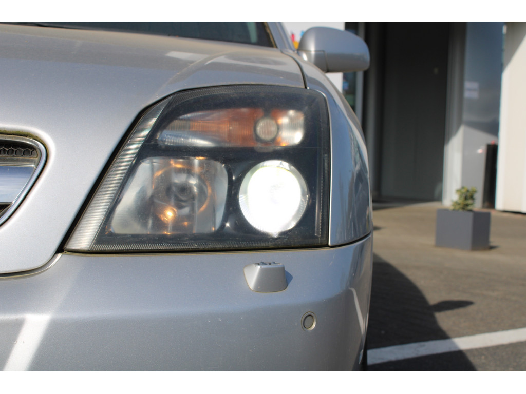 Signum 2.2l Elegance *Xenon,SitzPaket,Klima* * Gewerbe/Export *