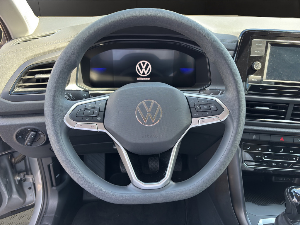 T-Roc 1.0 TSI *APP,ACC,2-ZonenKlima,LED,DigiCock*