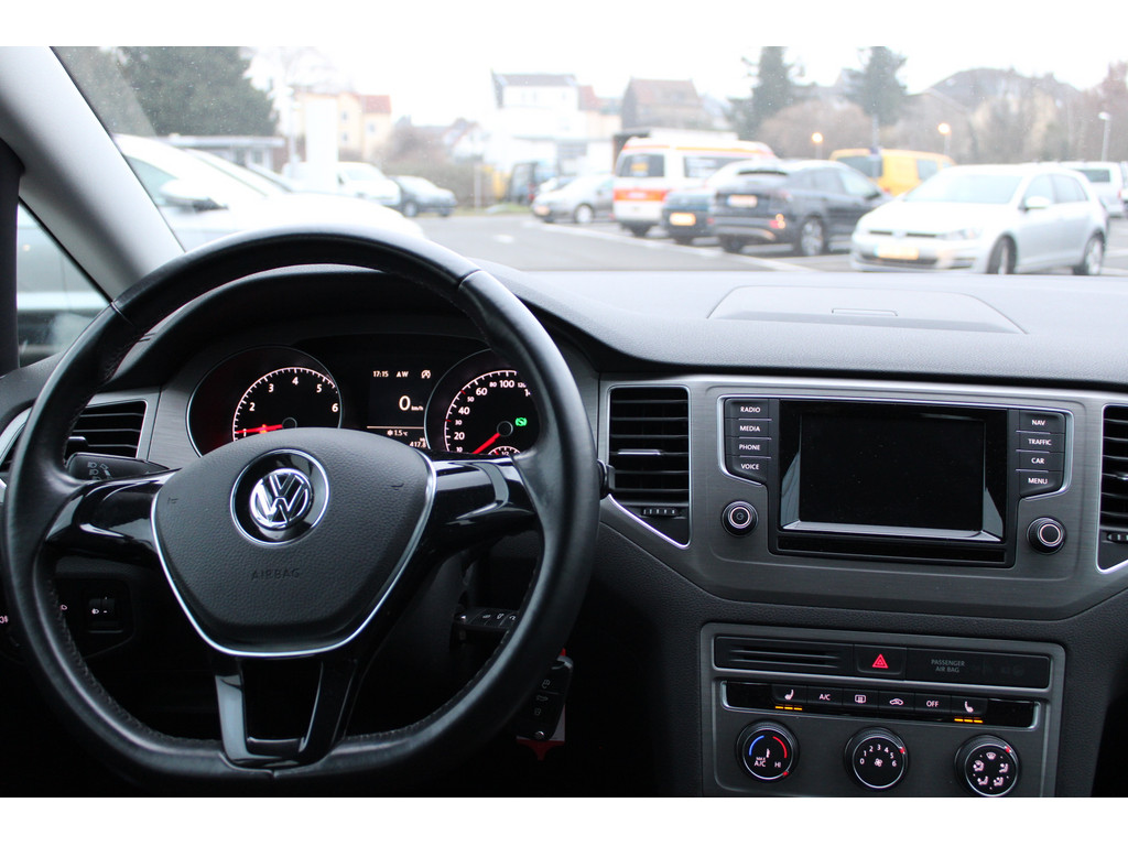 Golf Sportsvan 1.2l TSI Comfortline BMT*/Start-Stopp,ParkAssist,LED*